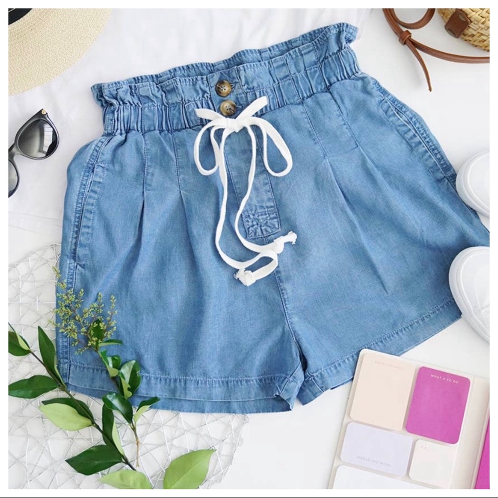46 Chambray Drawstring Ruffle Waist Jean Shorts - Picture 4 of 4